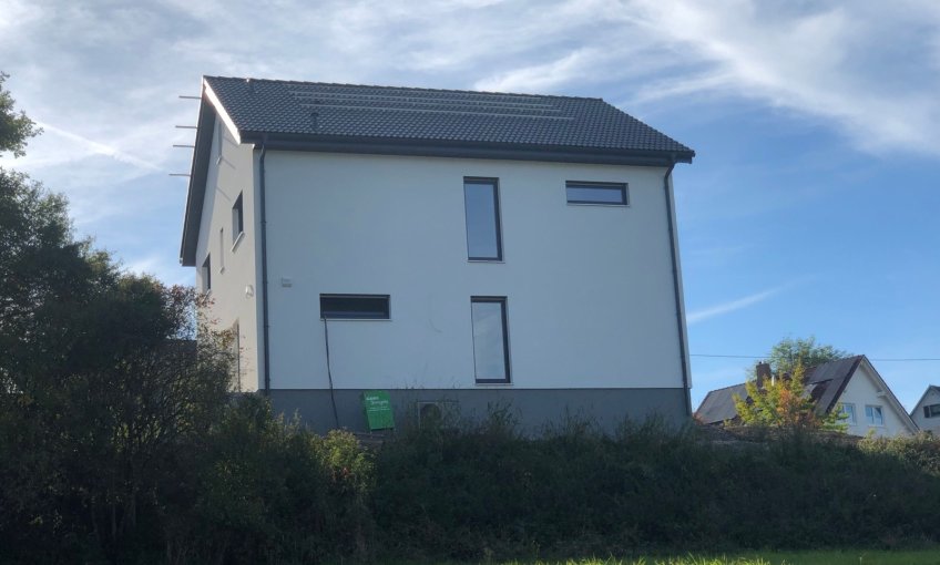 Freie Sicht auf das individuell geplante Haus mit Bodenplatte in Uhlingen-Mühlhofen!