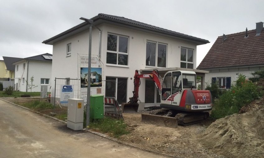 ...hier ist das Haus schon fast fertig.